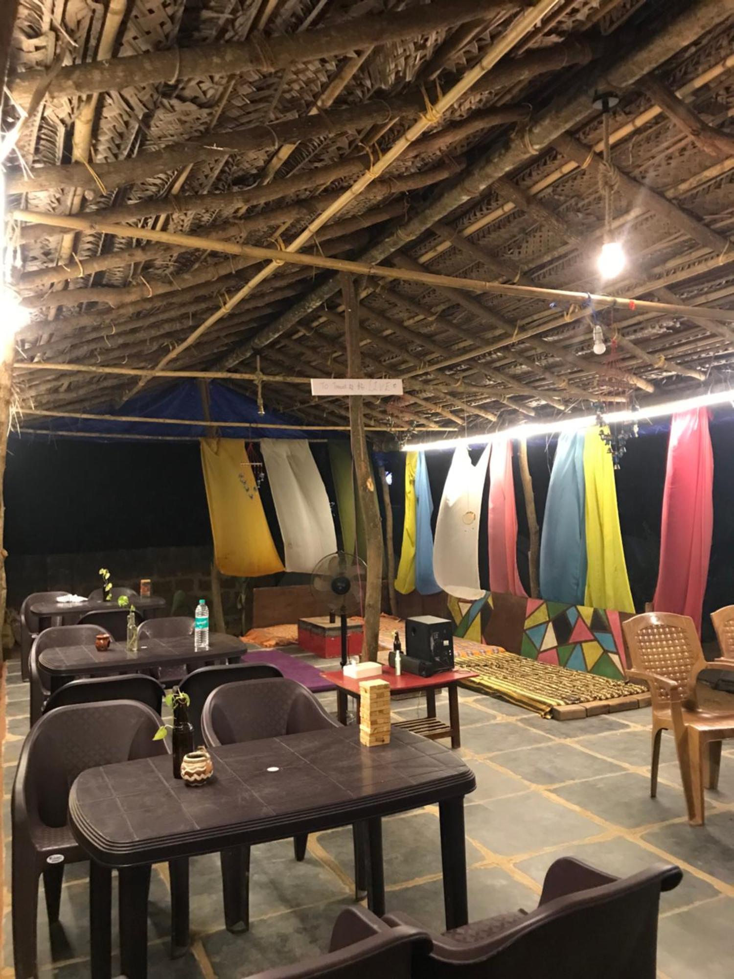 Tusker Tribe Hostel Gokarna  Extérieur photo